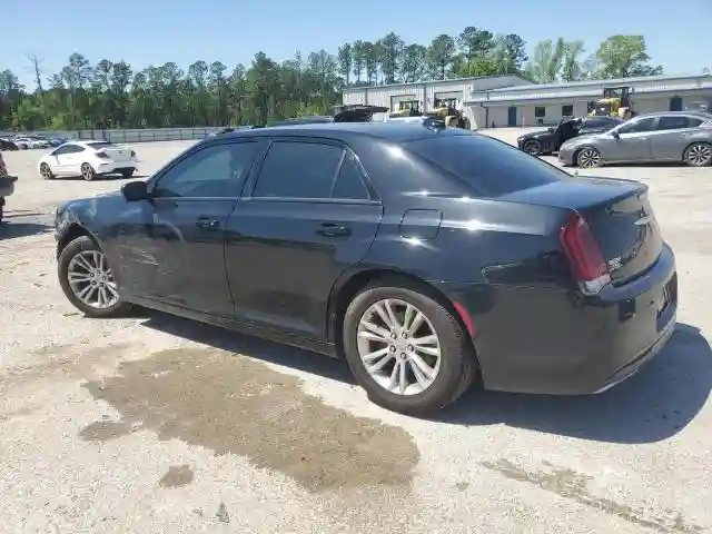 2C3CCABG6JH222709 2018 CHRYSLER 300-1