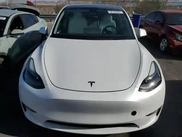 7SAYGDEF4PF871940 2023 TESLA MODEL Y-4