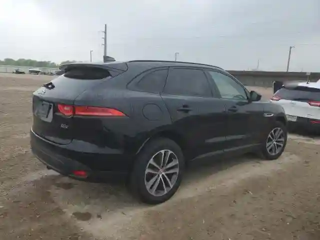 SADCJ2FN5JA258135 2018 JAGUAR F-PACE-2