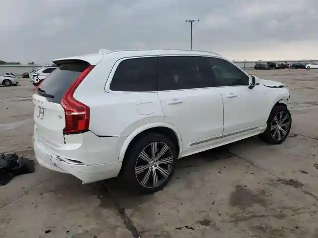 YV4H60PF3S1312691 2025 VOLVO XC90 ULTRA-2