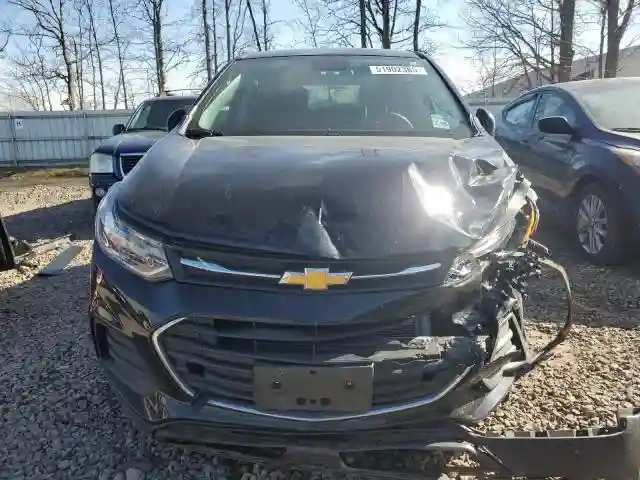 KL7CJKSB5MB320068 2021 CHEVROLET TRAX-4