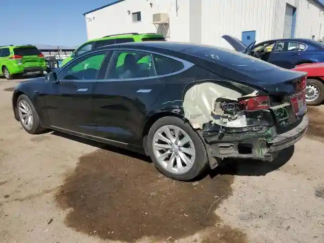 5YJSA1E26JF261707 2018 TESLA MODEL S-1
