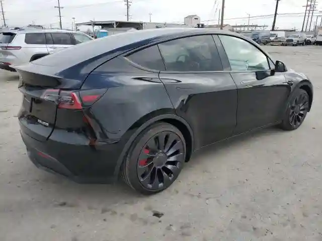 7SAYGDEF0RA281380 2024 TESLA MODEL Y-2