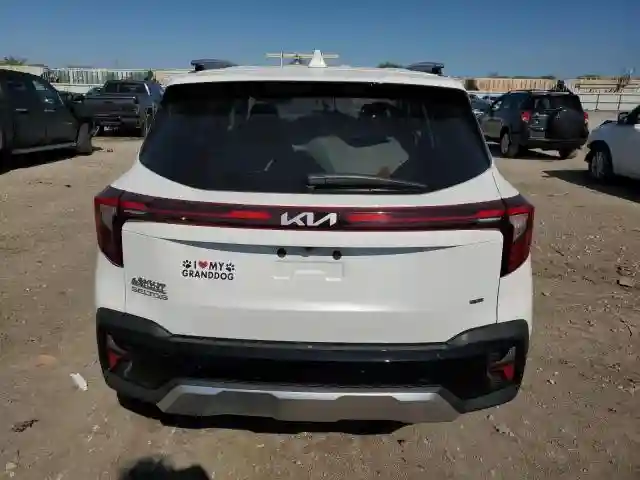 KNDETCA72R7494649 2024 KIA SELTOS-5