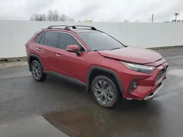 JTMD6RFV7RD127986 2024 TOYOTA RAV4-3