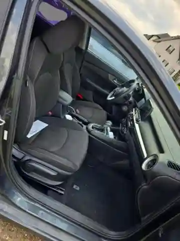 3KPF24AD1KE116010 2019 KIA FORTE-4