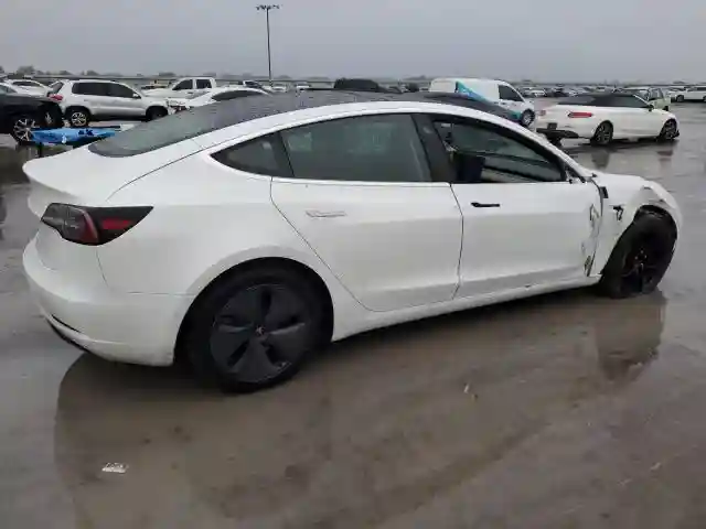 5YJ3E1EA6KF504059 2019 TESLA MODEL 3-2