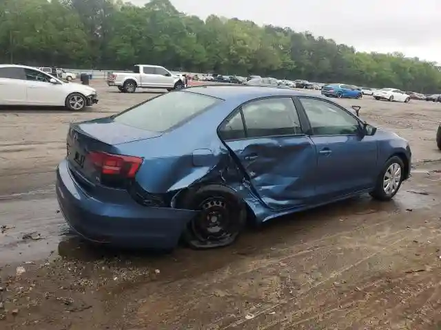 3VW267AJ2GM292746 2016 VOLKSWAGEN JETTA-2