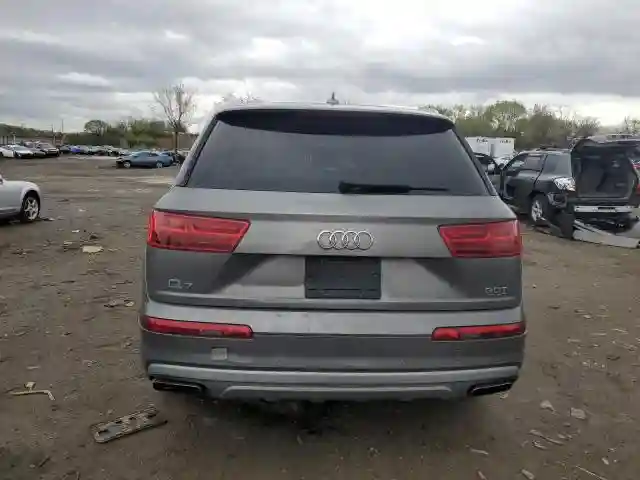 WA1LAAF75HD013961 2017 AUDI Q7-5