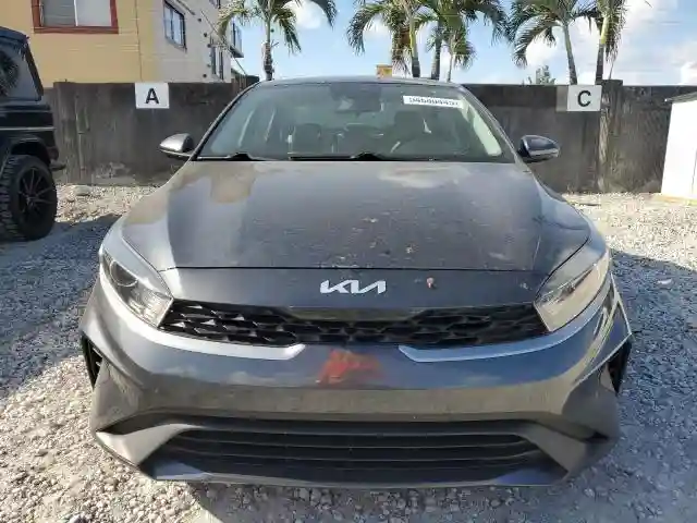 3KPF24AD0NE457659 2022 KIA FORTE-4