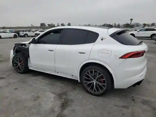 ZN682AVM0P7432182 2023 MASERATI GRECALE MO-1