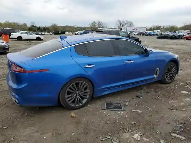 KNAE25LA3J6031837 2018 KIA STINGER-2