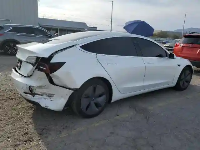 5YJ3E1EA7KF417819 2019 TESLA MODEL 3-2