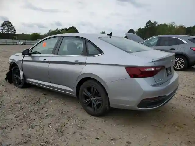 3VW7M7BU8NM001233 2022 VOLKSWAGEN JETTA-1
