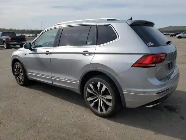 3VV4B7AX6KM102565 2019 VOLKSWAGEN TIGUAN-1