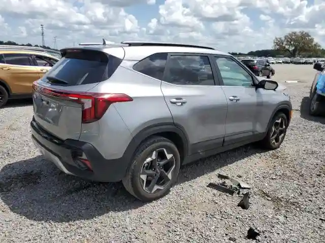 KNDER2AA0R7625551 2024 KIA SELTOS-2