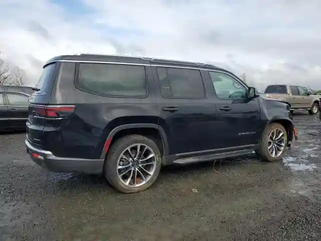 1C4SJVBT2NS124325 2022 JEEP WAGONEER-2