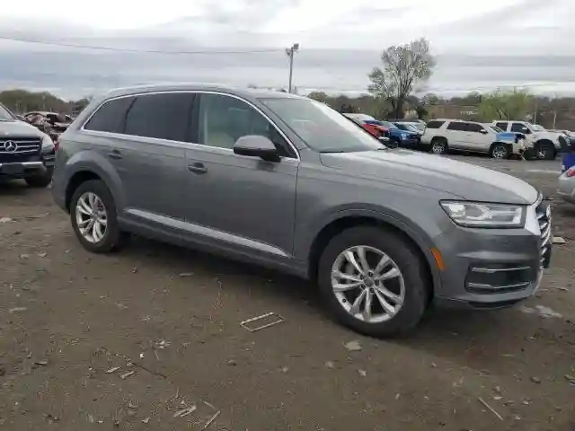 WA1LAAF75HD013961 2017 AUDI Q7-3