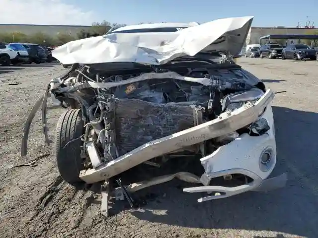 WDCTG4EB2KU014188 2019 MERCEDES-BENZ GLA-CLASS-4