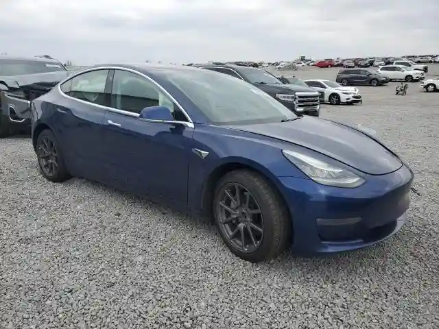 5YJ3E1EB2JF094447 2018 TESLA MODEL 3-3