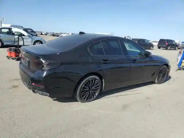 WBAJA9C5XJB249650 2018 BMW 5 SERIES-2