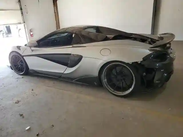 SBM13SAAXLW008565 2020 MCLAREN AUTOMOTIVE 600LT-1