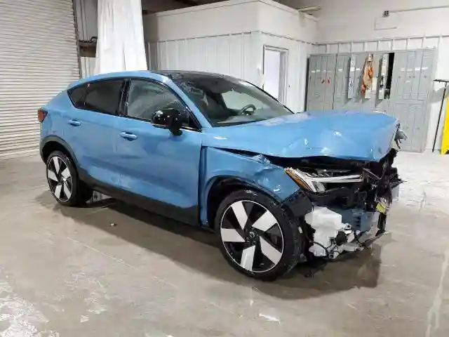 YV4ED3GLXP2049195 2023 VOLVO C40 RECHAR-3