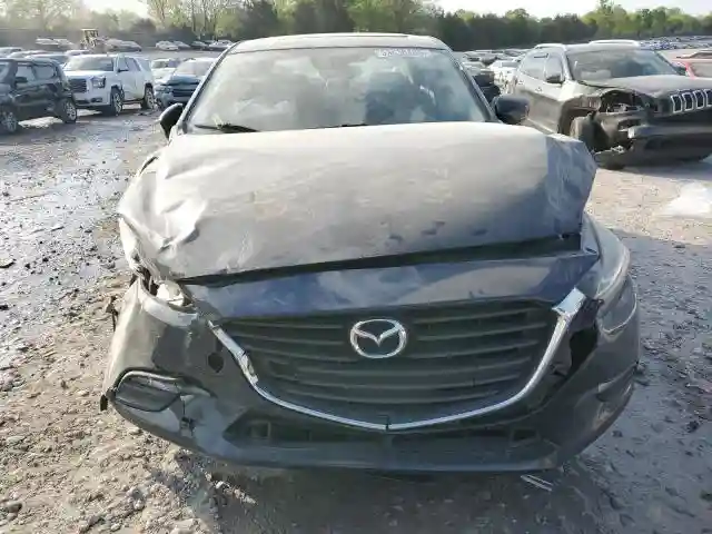 3MZBN1V32JM159522 2018 MAZDA 3-4