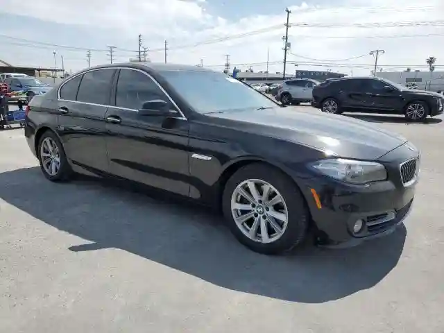 WBA5A5C57GD526343 2016 BMW 5 SERIES-3