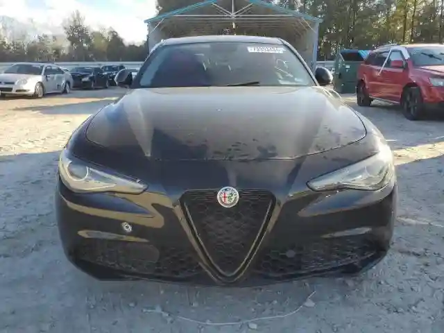 ZARFAMAN4K7622772 2019 ALFA ROMEO GIULIA-4