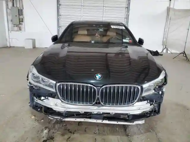 WBA7F2C53KB239045 2019 BMW 7 SERIES-4