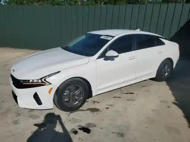 5XXG24J25NG163085 2022 KIA K5-0