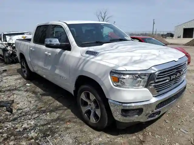 1C6RREJT8RN205396 2024 RAM 1500-3