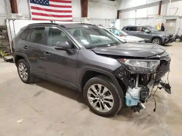 2T3A1RFV9LC123385 2020 TOYOTA RAV4-3
