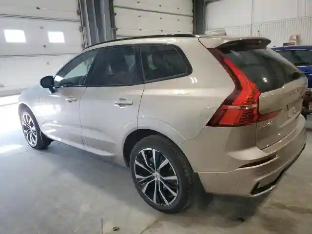 YV4M12RC2S1029162 2025 VOLVO XC60 PLUS-1
