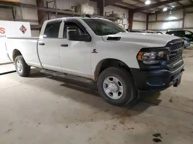 3C6UR5HL6RG328526 2024 RAM 2500-3