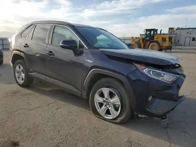 2T3RWRFV4MW113240 2021 TOYOTA RAV4-3