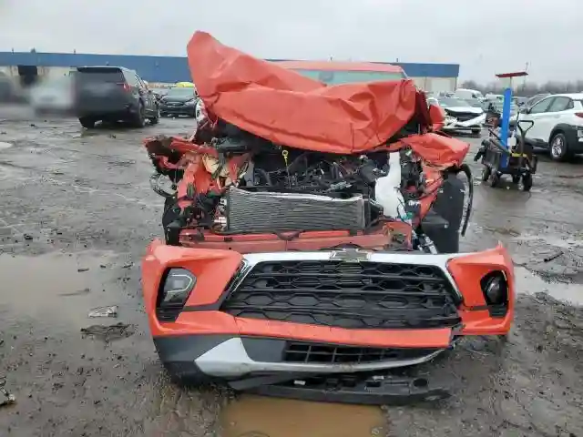 3GNKBCR45SS109311 2025 CHEVROLET BLAZER-4
