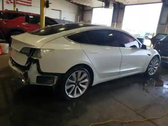 5YJ3E1EA1LF741298 2020 TESLA MODEL 3-2
