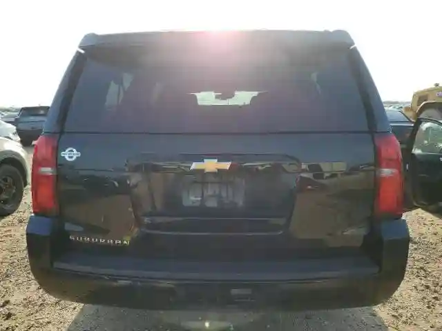 1GNSCHKC2JR241391 2018 CHEVROLET SUBURBAN-5