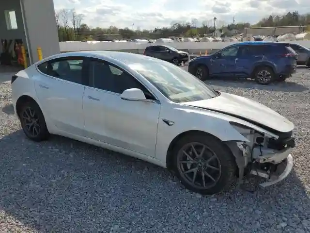 5YJ3E1EB8LF795075 2020 TESLA MODEL 3-3