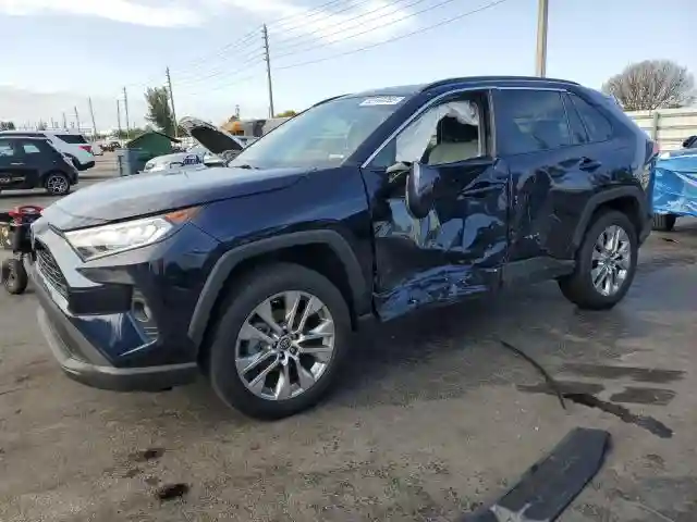2T3C1RFV8MW131924 2021 TOYOTA RAV4-0