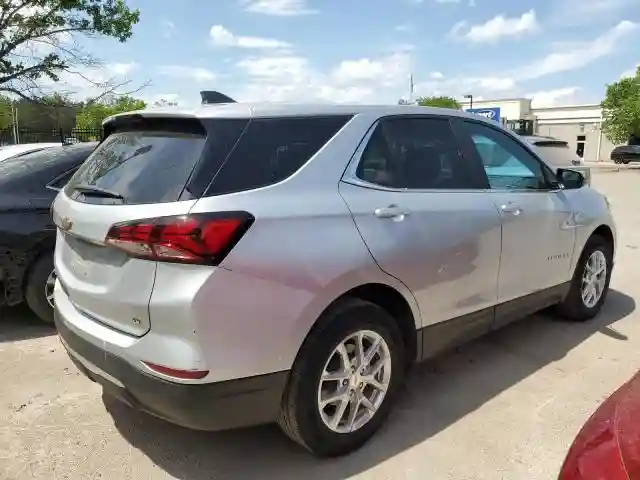 2GNAXJEV0N6130831 2022 CHEVROLET EQUINOX-2