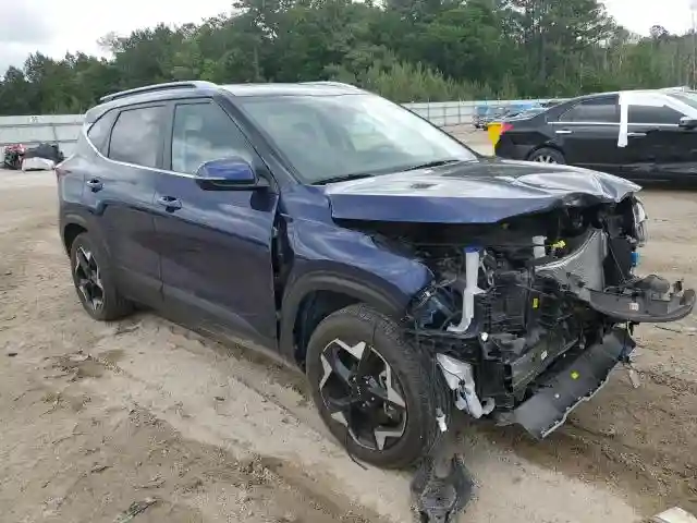 KNDERCAA8R7559790 2024 KIA SELTOS-3