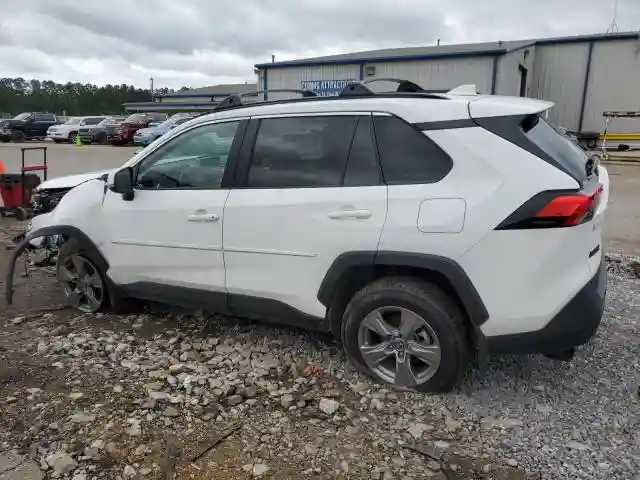 2T3W1RFVXRC298050 2024 TOYOTA RAV4-1