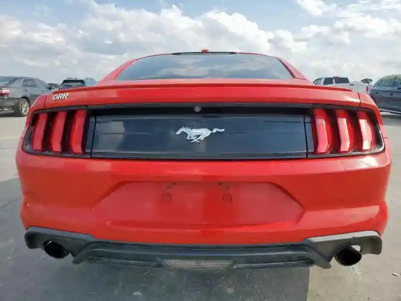 1FA6P8TH2J5156069 2018 FORD ALL MODELS-5