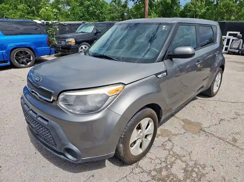 KNDJN2A27G7290532 2016 KIA SOUL-1