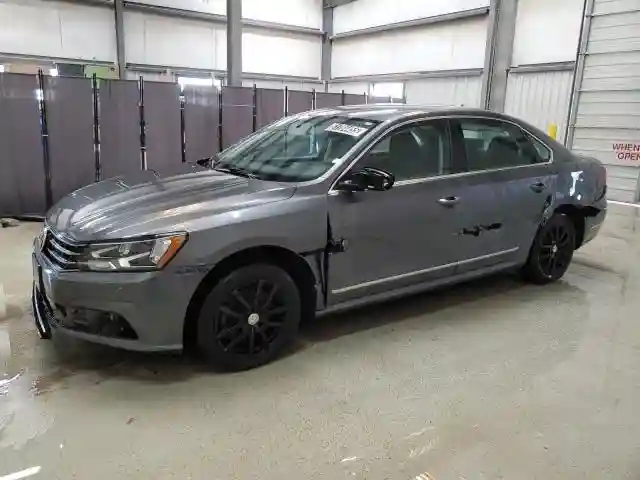 1VWAT7A37GC042443 2016 VOLKSWAGEN PASSAT-0