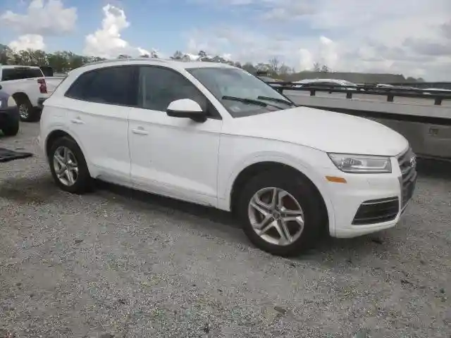 WA1ANAFYXJ2132787 2018 AUDI Q5-3