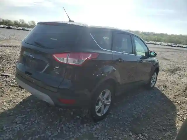 1FMCU0G75FUA89520 2015 FORD ESCAPE-2